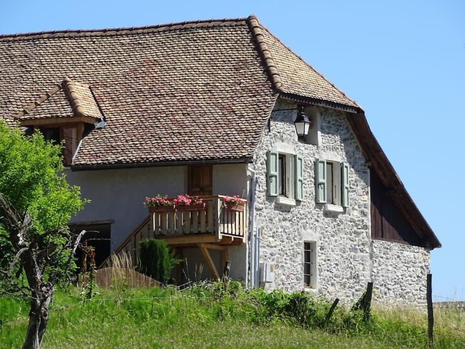 Gite De Charme : La Grange Au Lac Azur Treffort  ภายนอก รูปภาพ