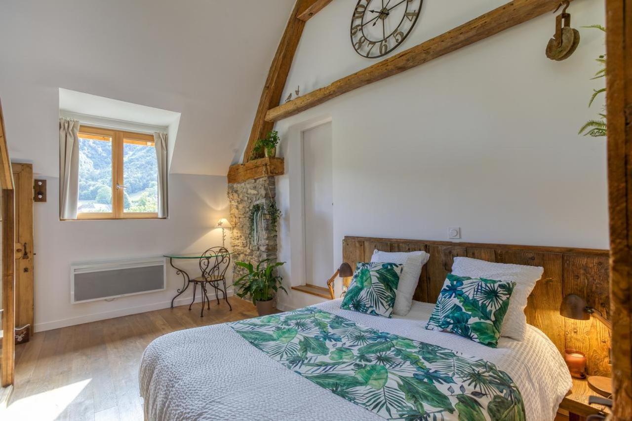 Gite De Charme : La Grange Au Lac Azur Treffort  ภายนอก รูปภาพ